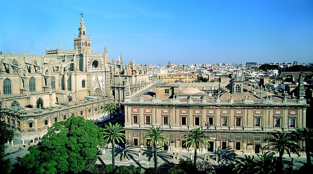 ¿Por qué elegir un apartamento para disfrutar de tus vacaciones en Sevilla?